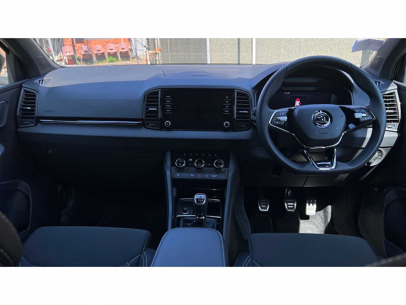 SKODA KAROQ 1.5 TSI Sportline 5dr