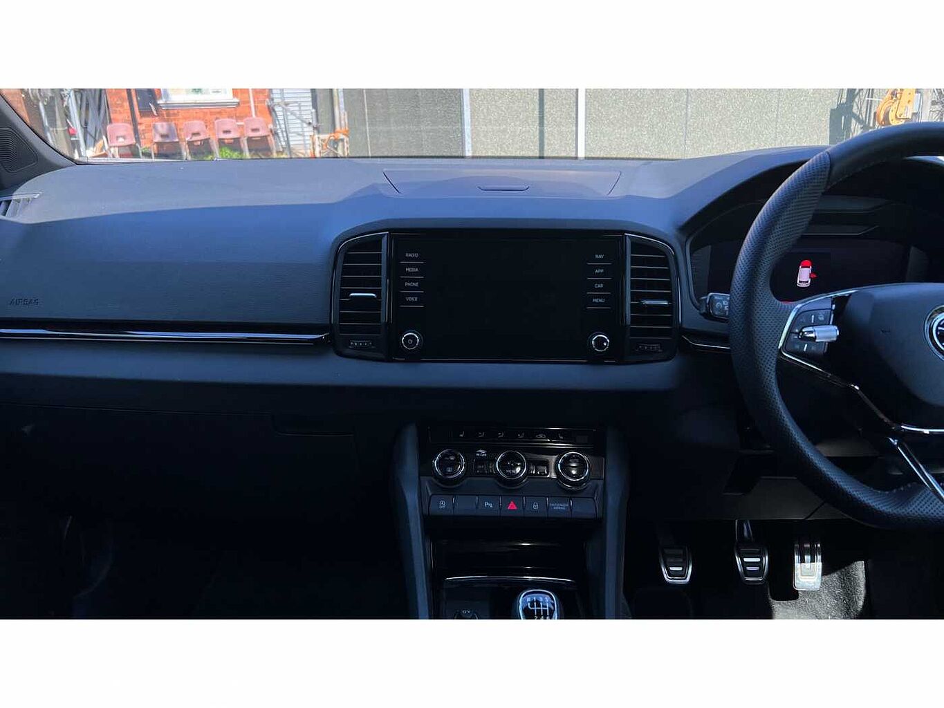 SKODA KAROQ 1.5 TSI Sportline 5dr