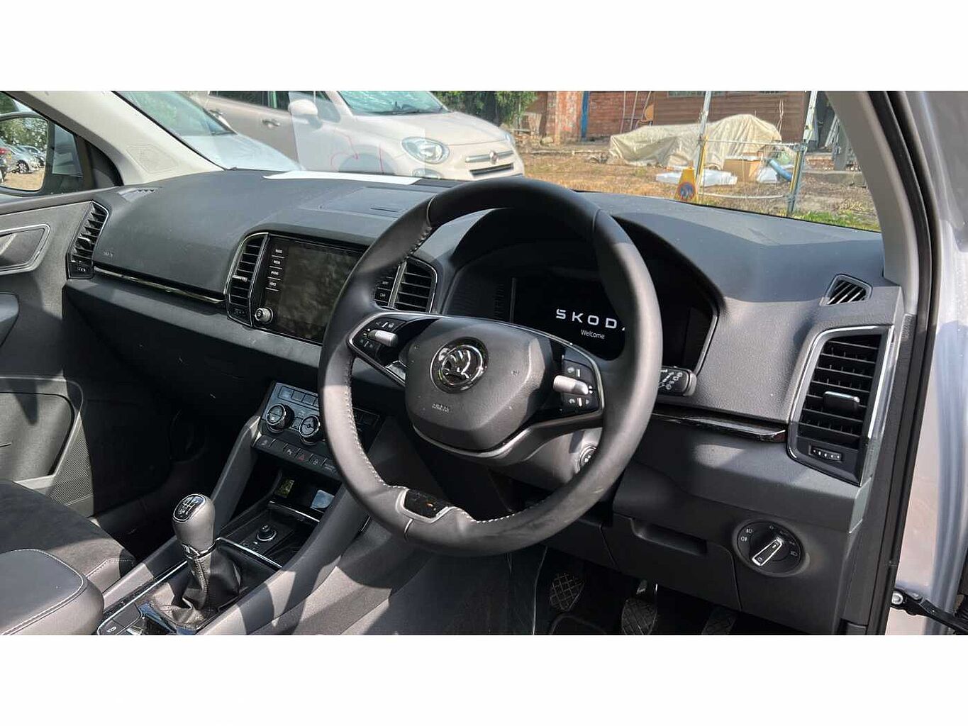 SKODA KAROQ 1.5 TSI SE L 5dr