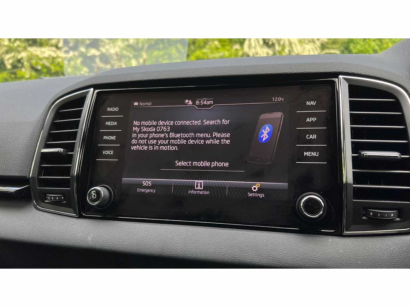 SKODA KAROQ 1.5 TSI SE L 5dr