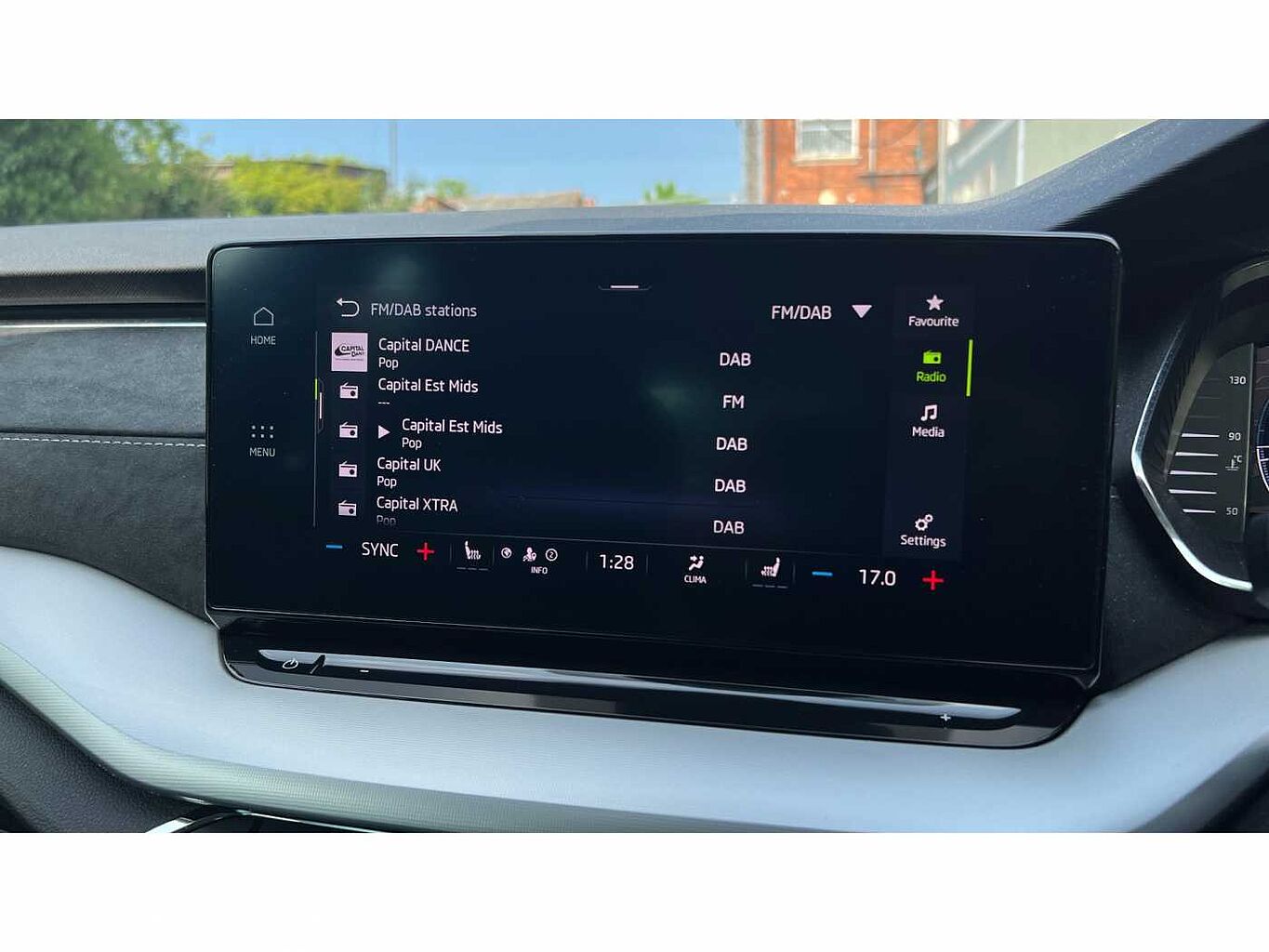 SKODA OCTAVIA 1.5 TSI e-TEC SE L 5dr DSG
