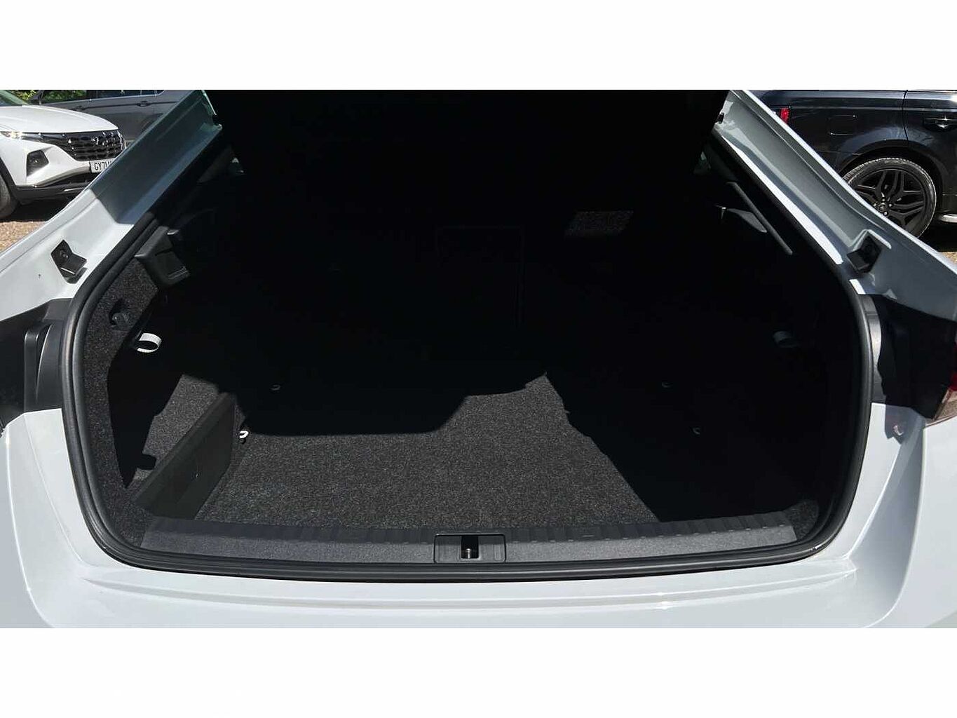 SKODA Octavia Hatchback 1.5 TSI ACT SE L (150PS)