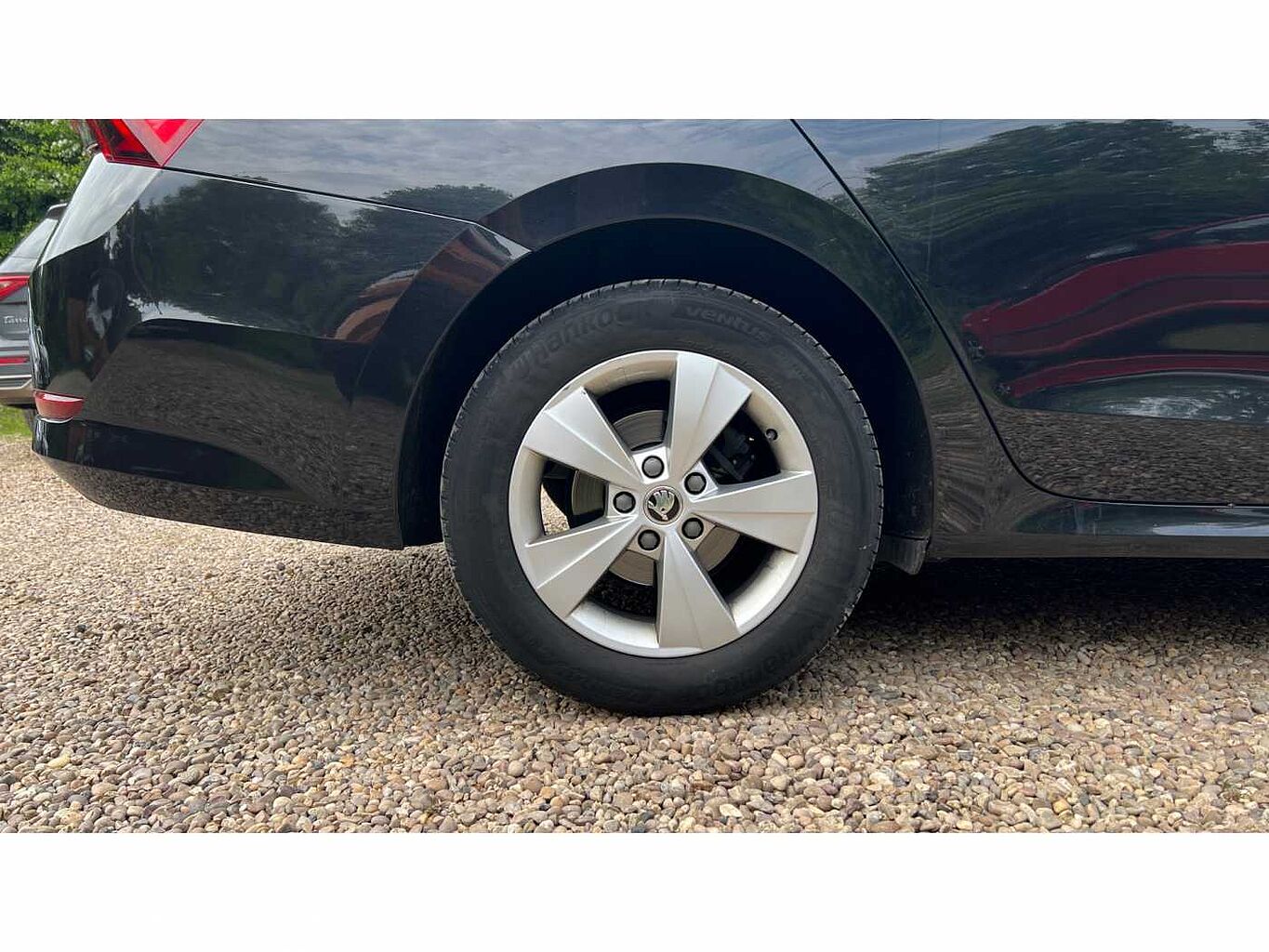 SKODA OCTAVIA 1.5 TSI SE First Edition 5dr