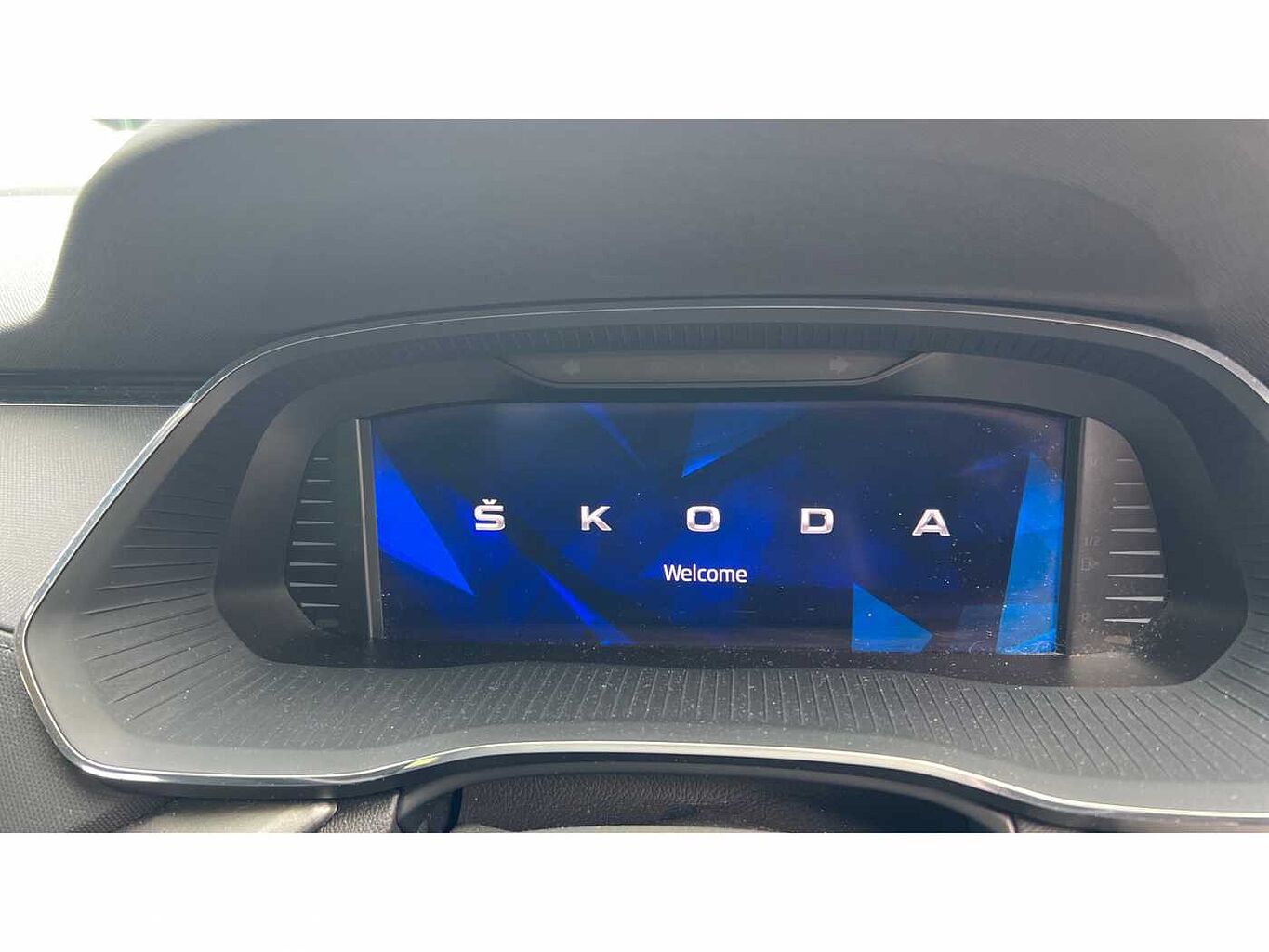 SKODA OCTAVIA 1.5 TSI SE First Edition 5dr