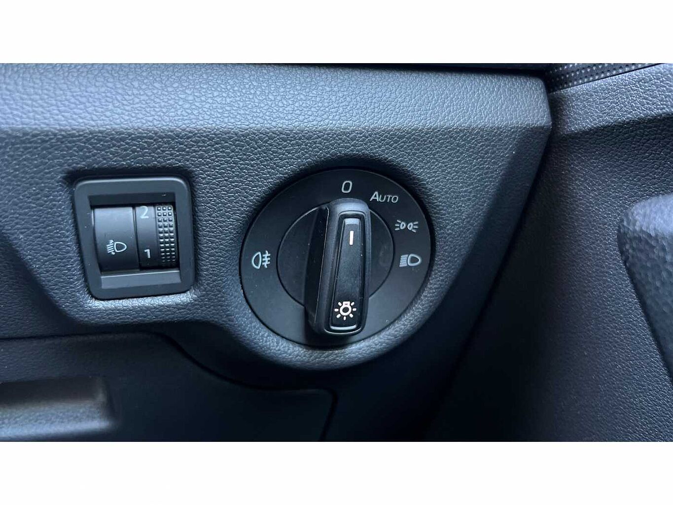 SKODA Kamiq 1.0 TSI (95ps) SE SUV