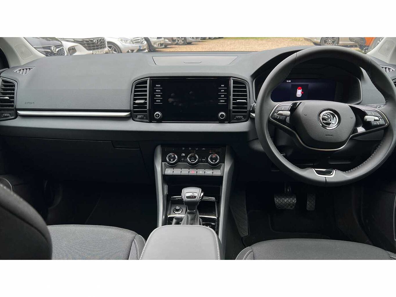 SKODA KAROQ 1.5 TSI SE Drive 5dr DSG
