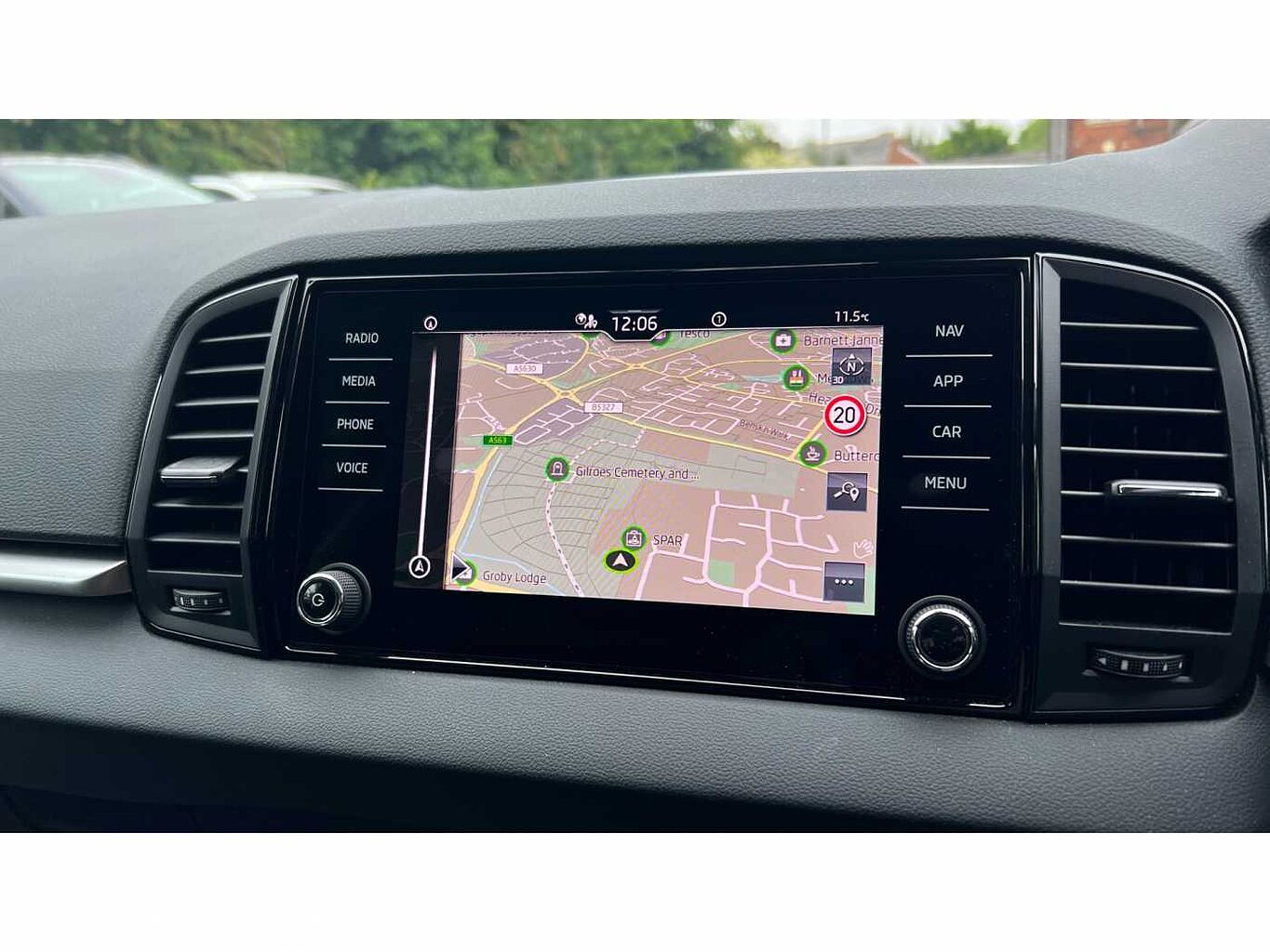 SKODA KAROQ 1.5 TSI SE Drive 5dr DSG