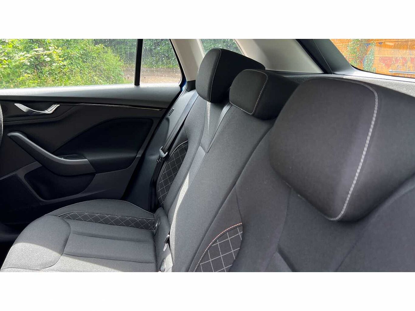 SKODA Kamiq 1.0 TSI (109ps) SE DSG SUV