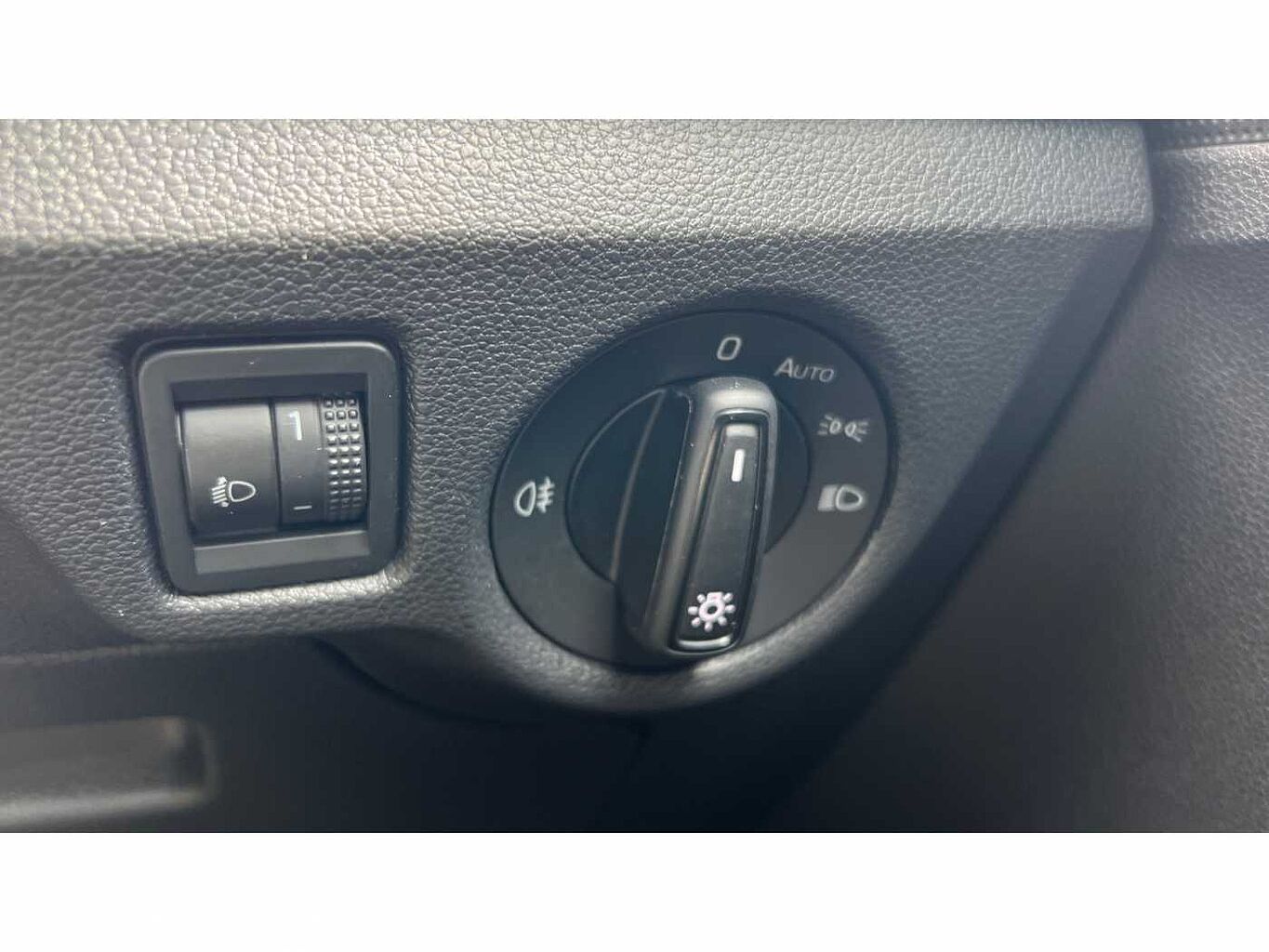 SKODA Kamiq 1.0 TSI (109ps) SE DSG SUV