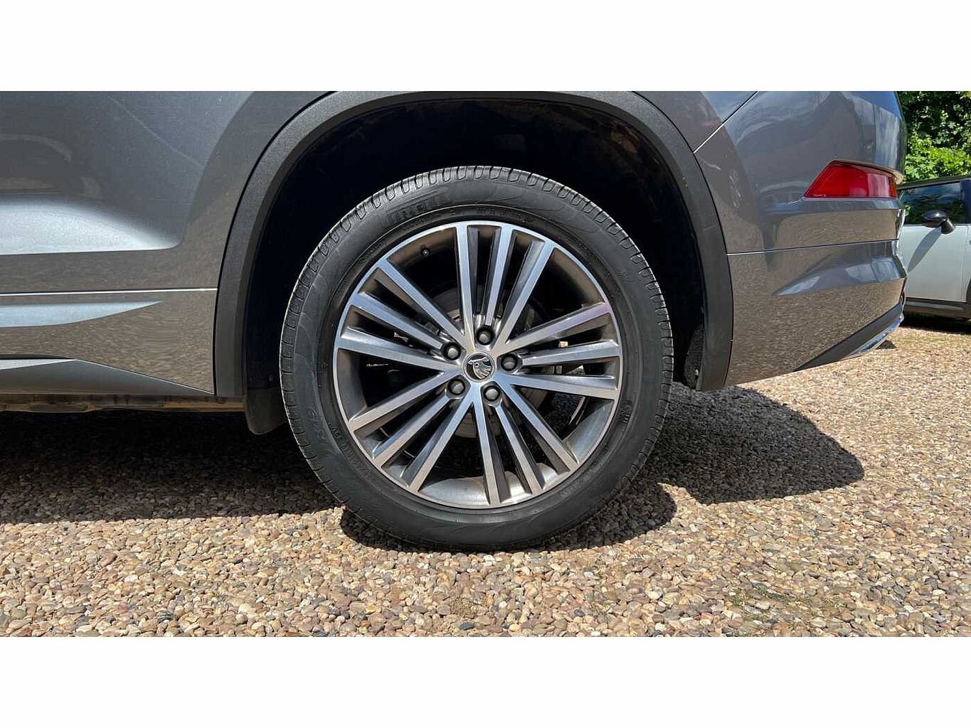 SKODA KODIAQ 2.0 TDI Laurin + Klement 4X4 5dr DSG [7 Seat]