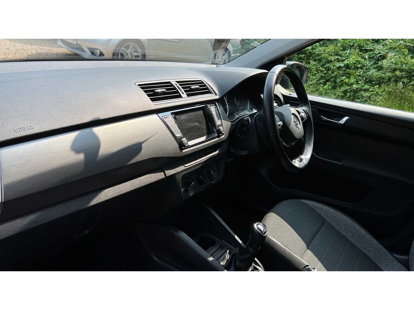 SKODA Fabia 1.0 MPI (60ps) SE Drive 5-Dr Hatchback