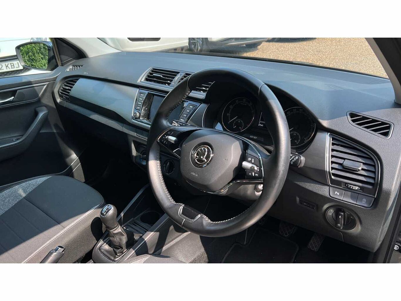 SKODA Fabia 1.0 MPI (60ps) SE Drive 5-Dr Hatchback