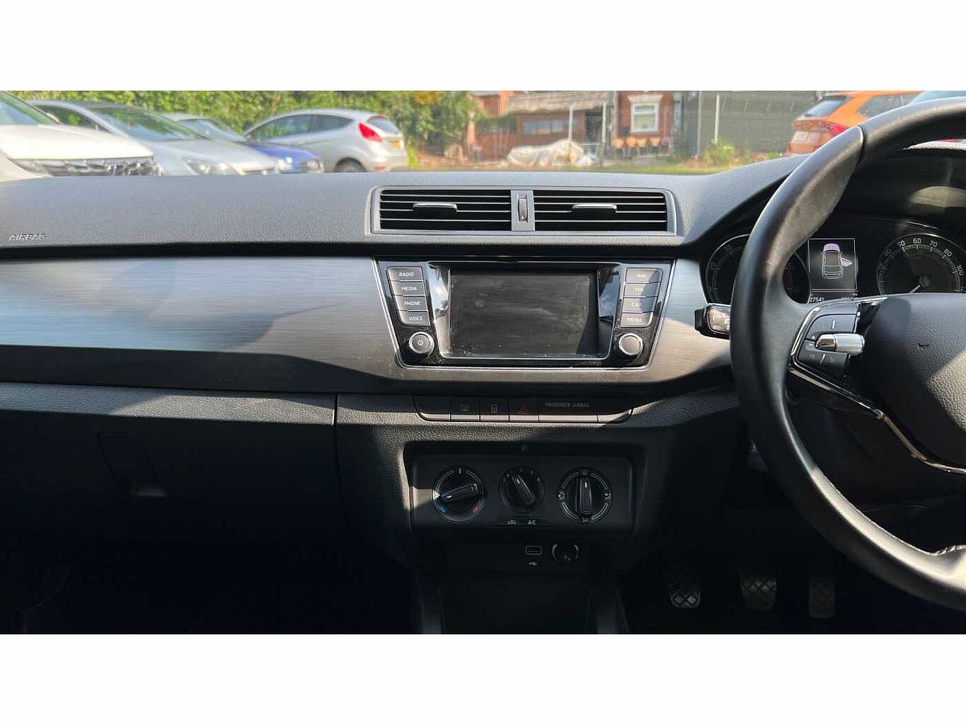 SKODA Fabia 1.0 MPI (60ps) SE Drive 5-Dr Hatchback