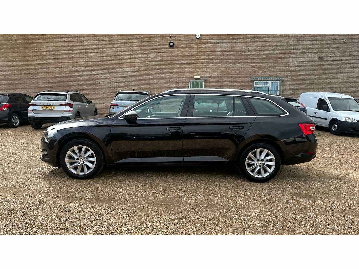 SKODA Superb 1.5 TSI 150ps SE ACT DSG Estate