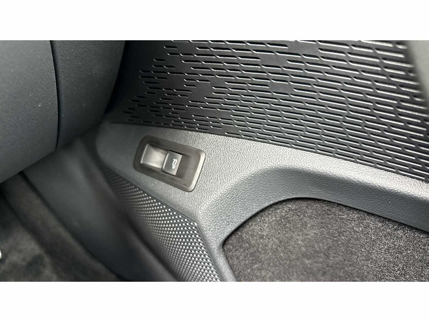 SKODA OCTAVIA 2.0 TSI vRS 5dr DSG