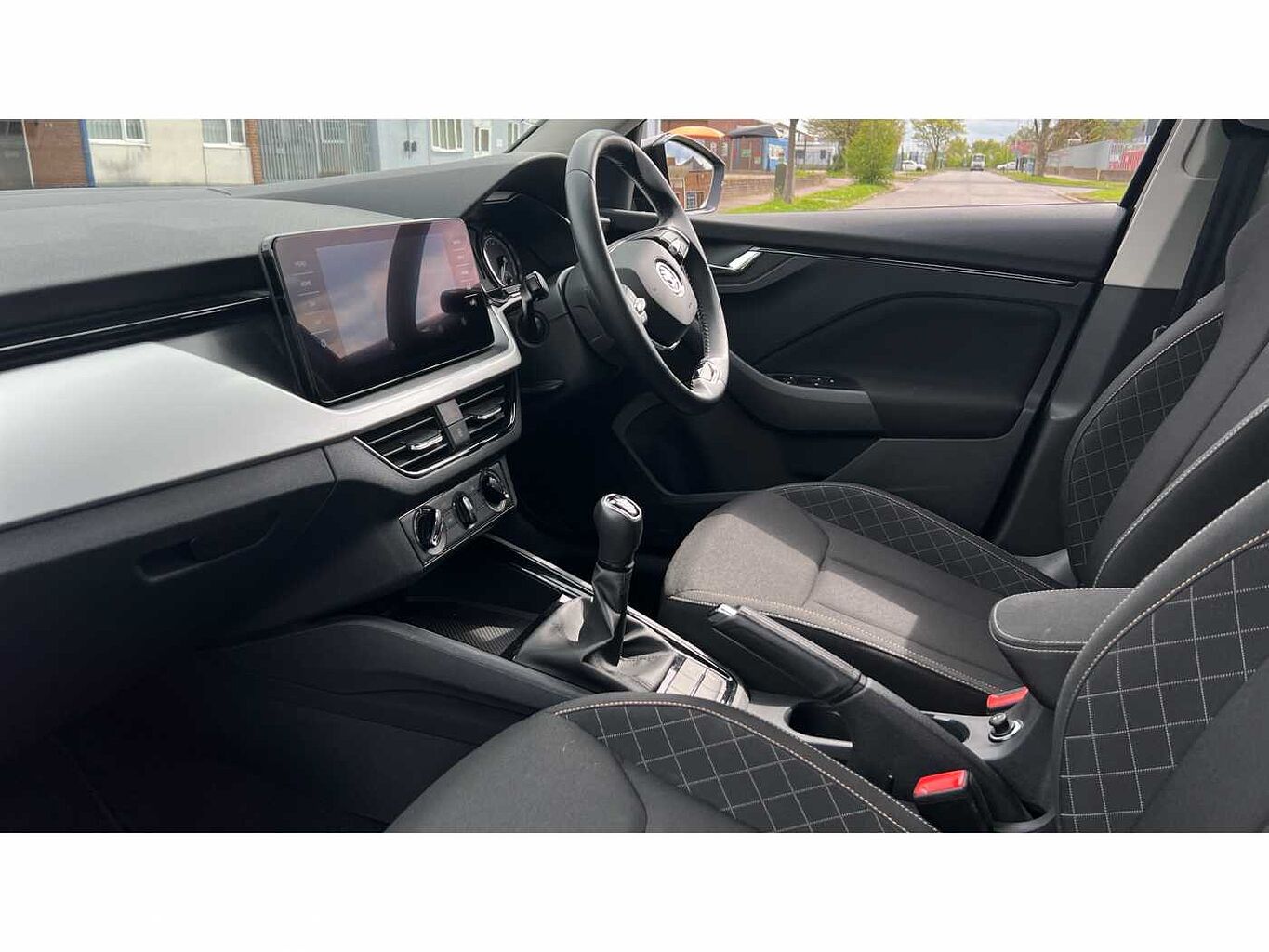 SKODA KAMIQ 1.0 TSI 95 SE Drive 5dr