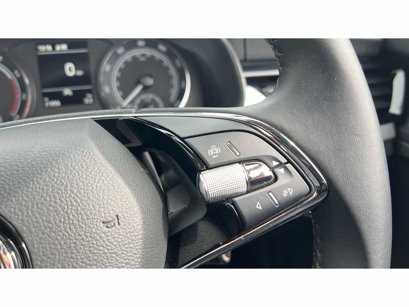 SKODA KAMIQ 1.0 TSI 95 SE Drive 5dr