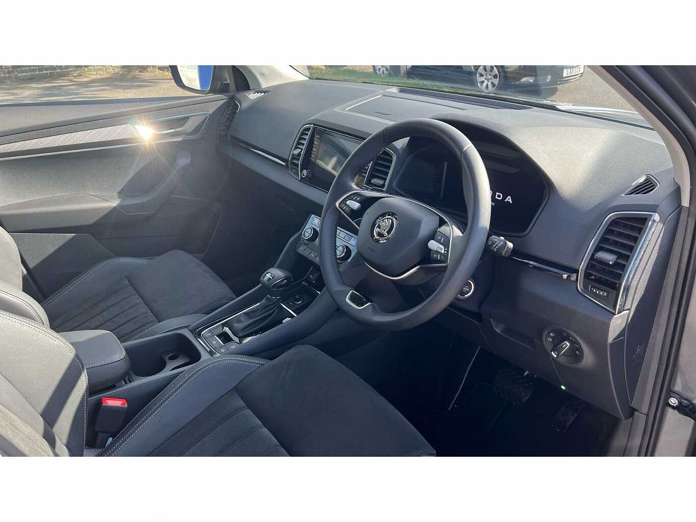 SKODA Karoq SUV 1.5 TSI (150ps) SE L ACT DSG