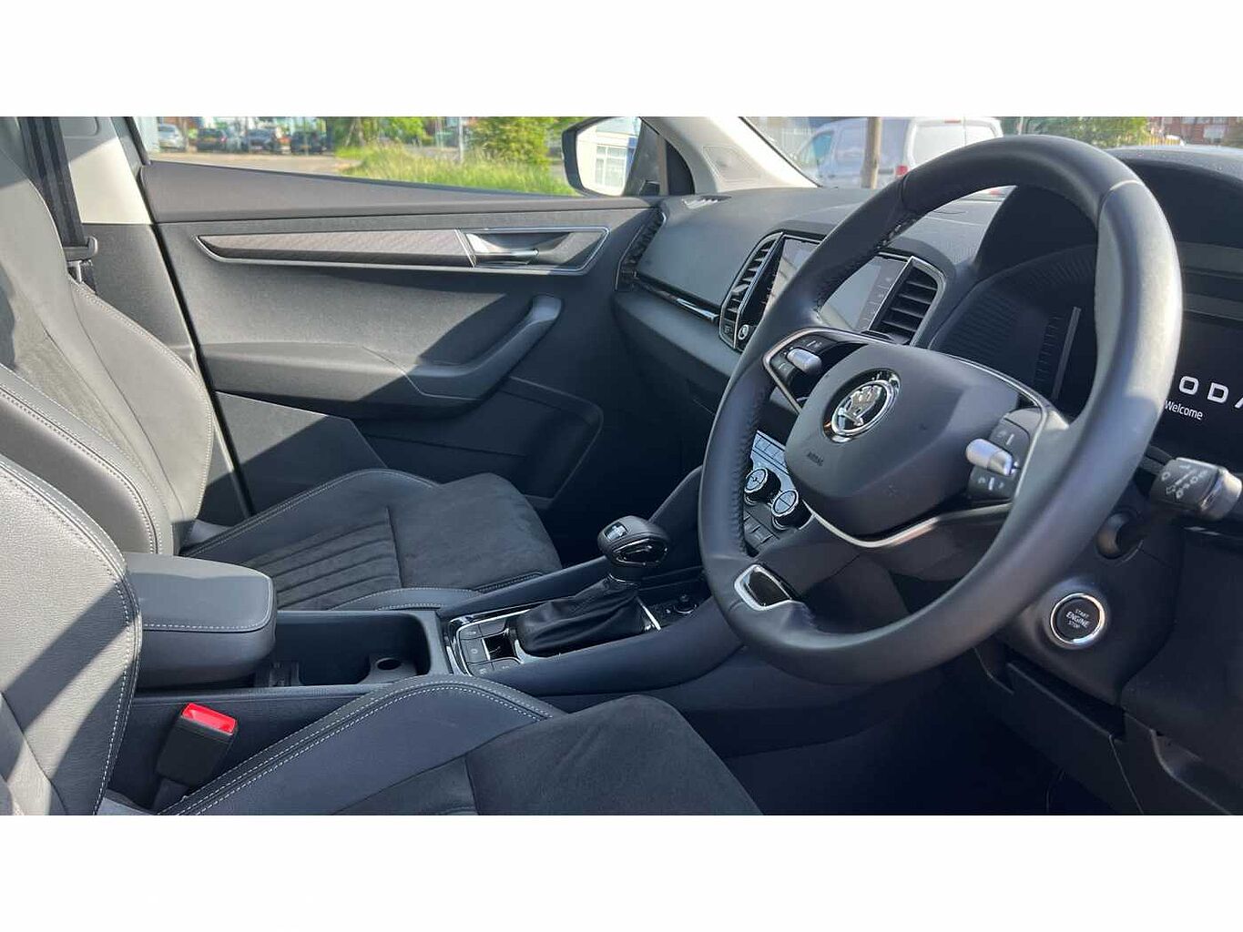 SKODA Karoq SUV 1.5 TSI (150ps) SE L ACT DSG