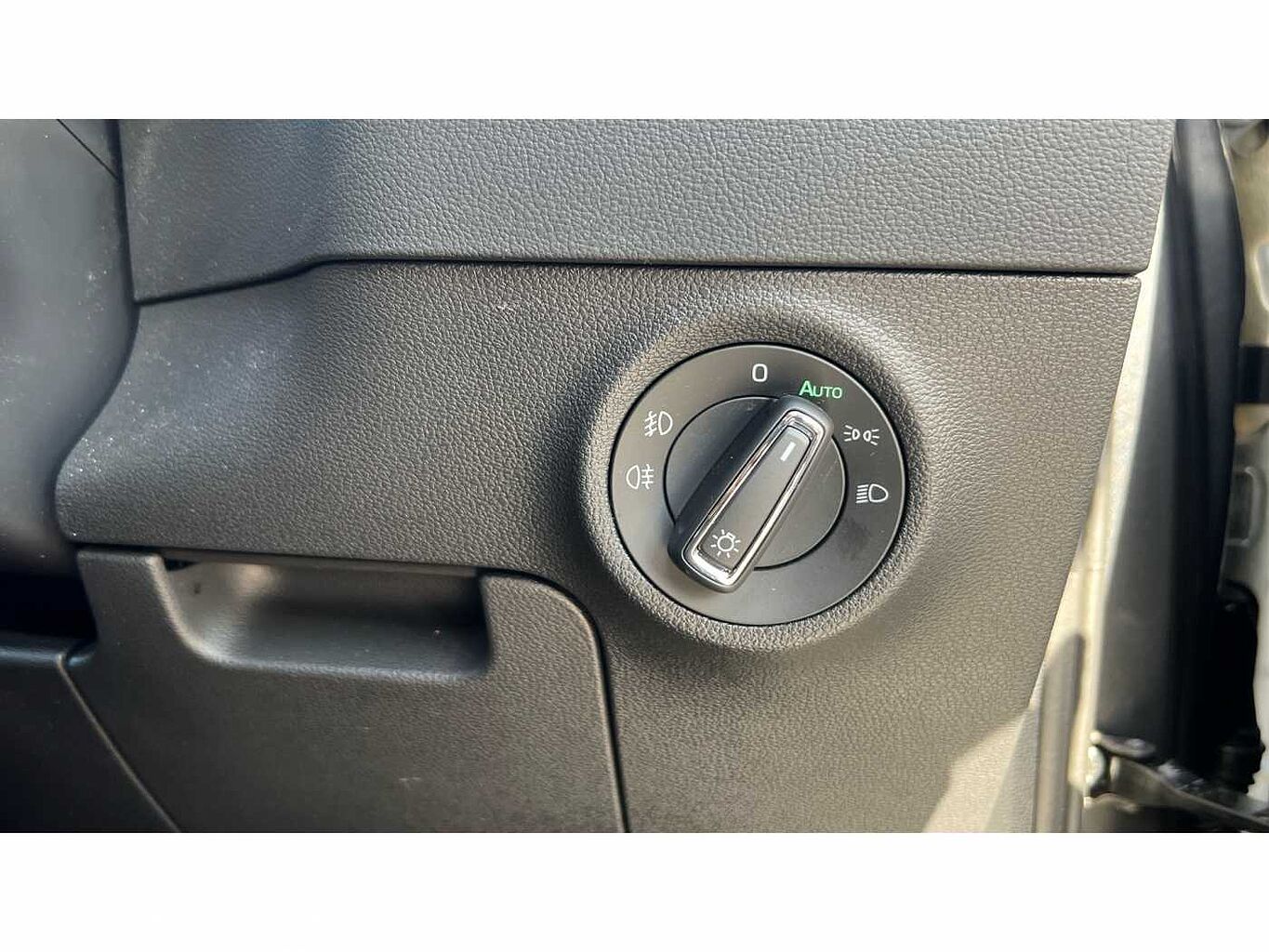 SKODA Karoq SUV 1.5 TSI (150ps) SE L ACT DSG