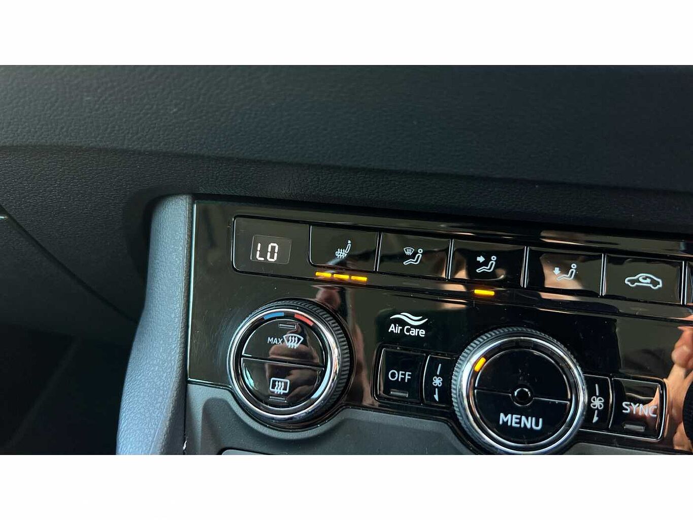 SKODA Karoq SUV 1.5 TSI (150ps) SE L ACT DSG
