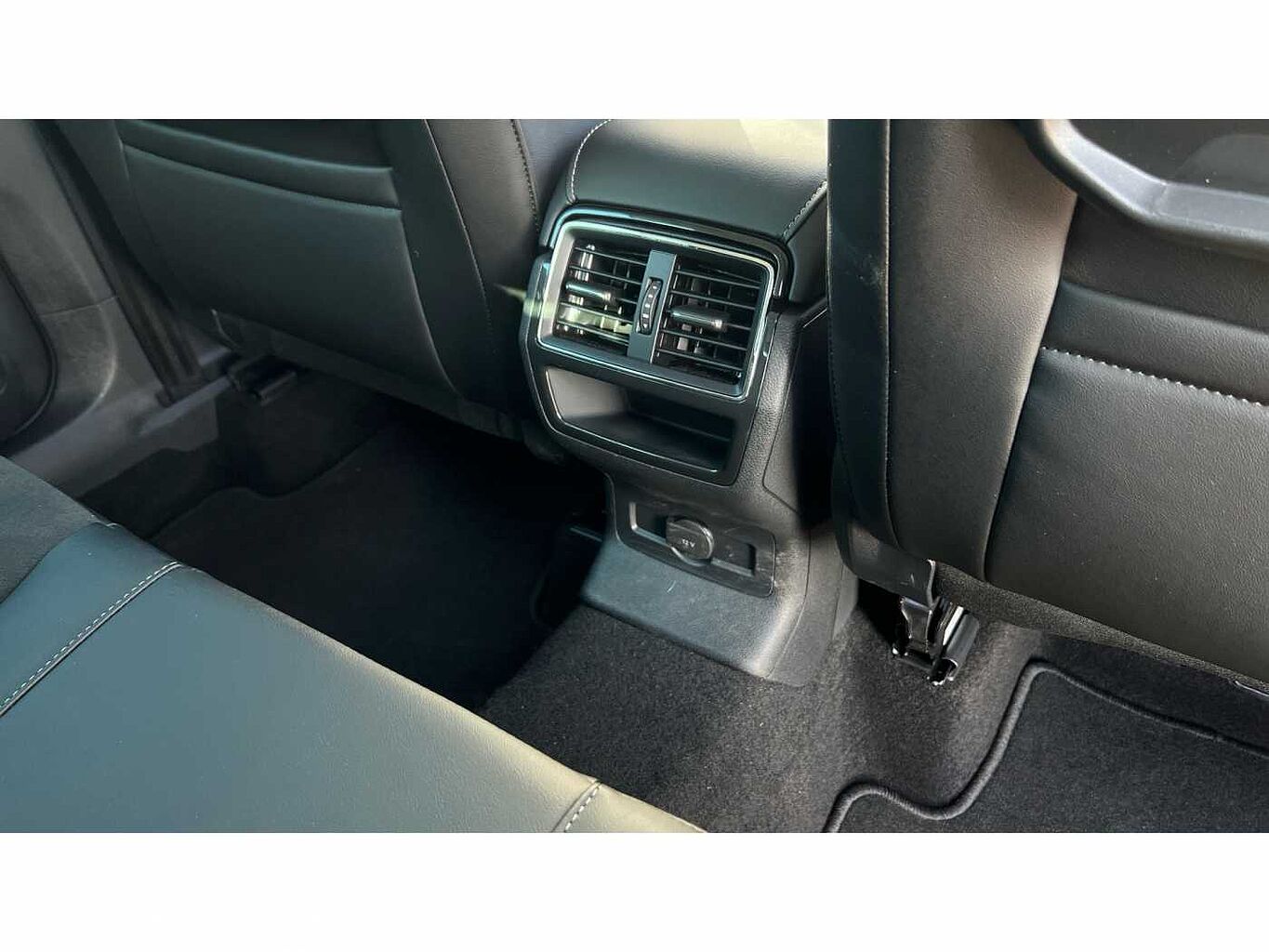 SKODA Karoq SUV 1.5 TSI (150ps) SE L ACT DSG