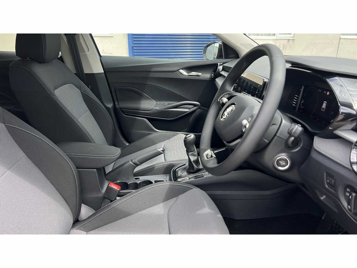 SKODA FABIA 1.0 MPI 80 Colour Edition 5dr