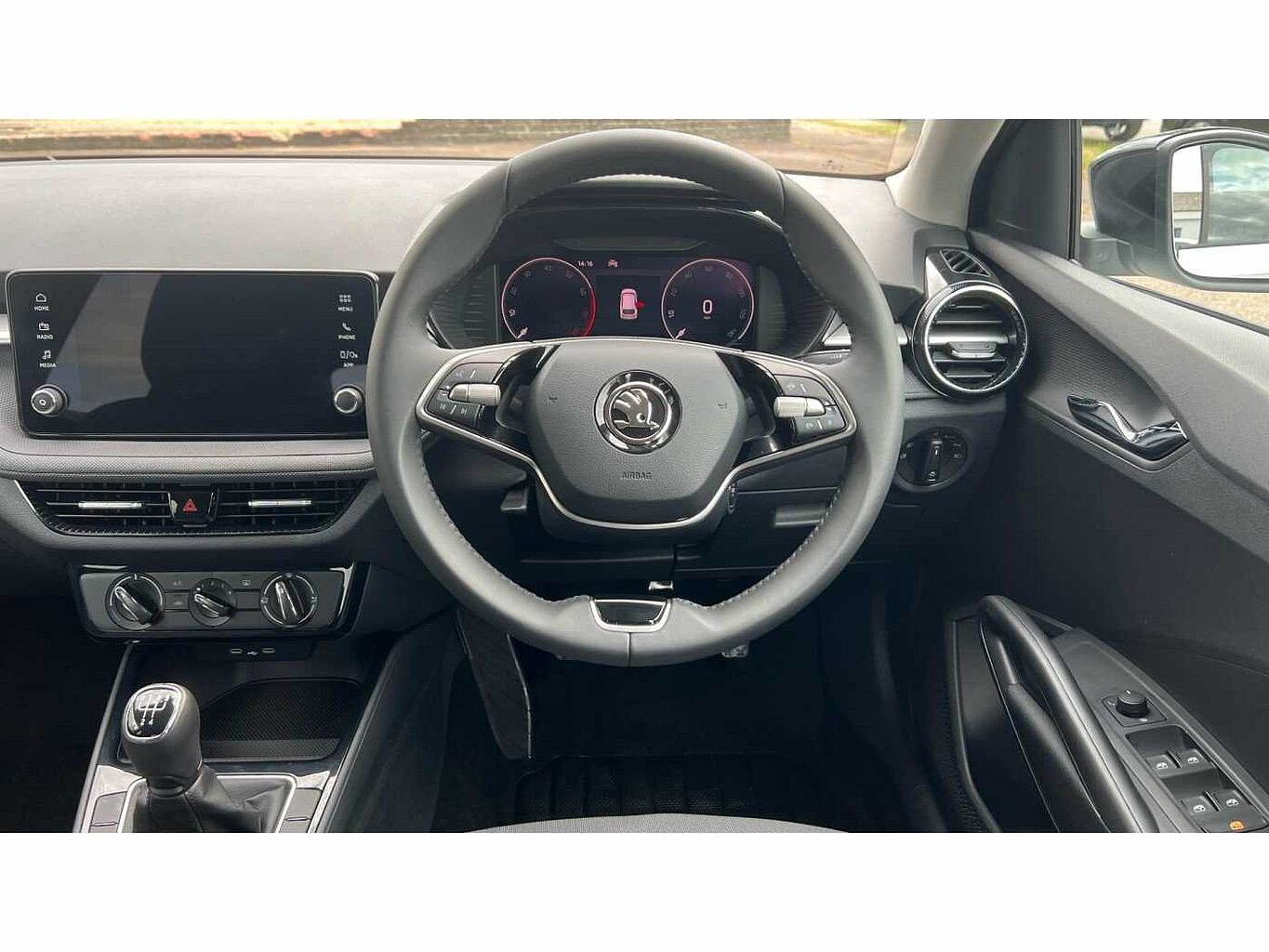 SKODA FABIA 1.0 MPI 80 Colour Edition 5dr