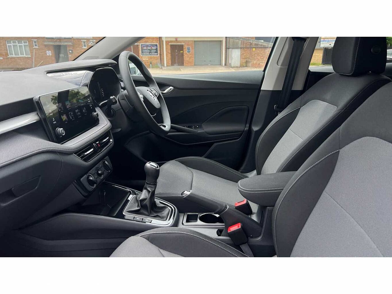 SKODA FABIA 1.0 MPI 80 Colour Edition 5dr