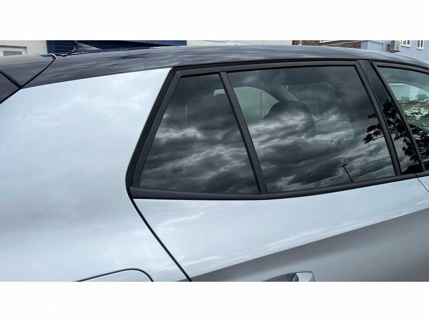 SKODA FABIA 1.0 MPI 80 Colour Edition 5dr
