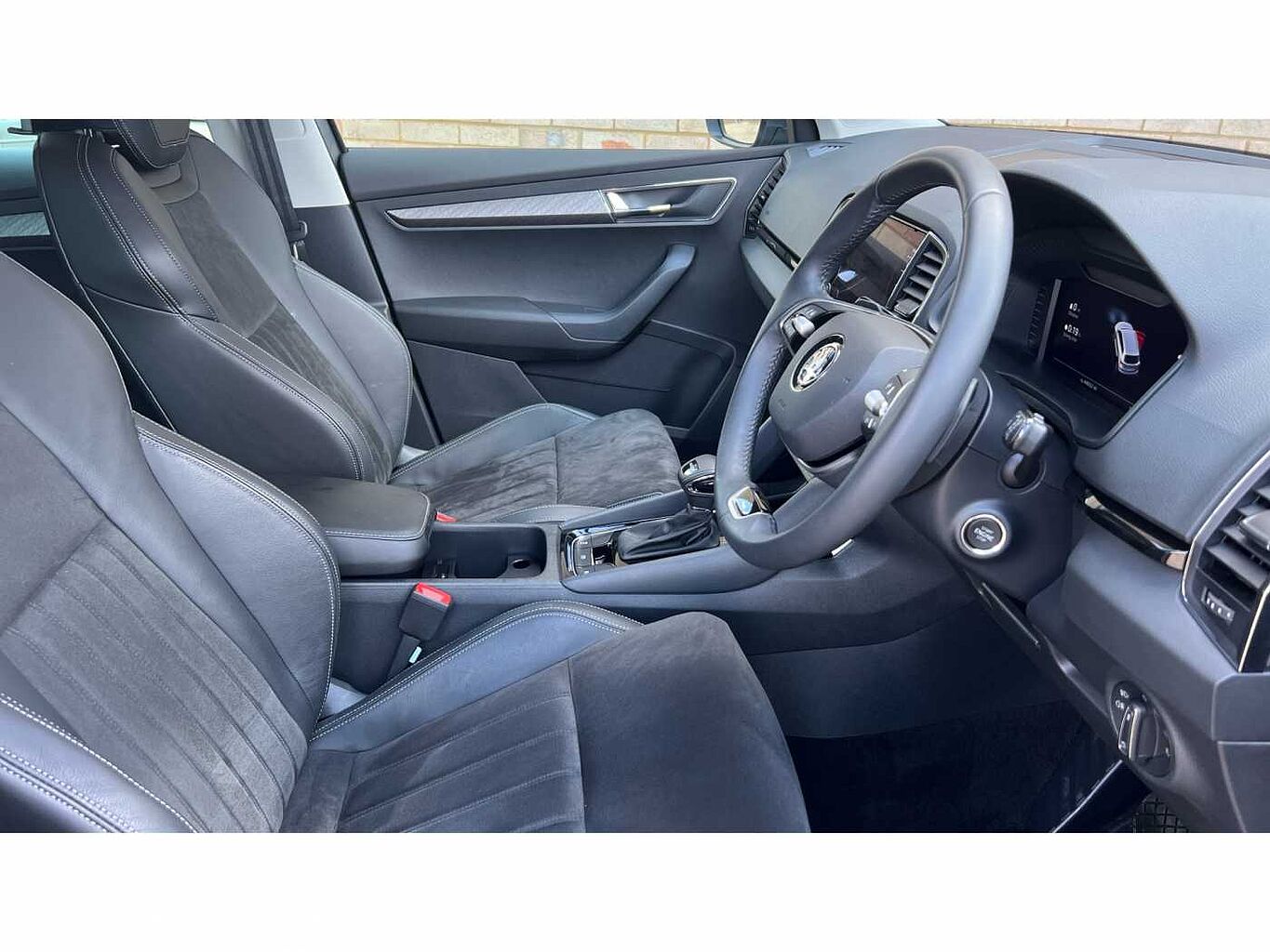 SKODA Karoq SUV 1.5 TSI (150ps) SE L ACT DSG