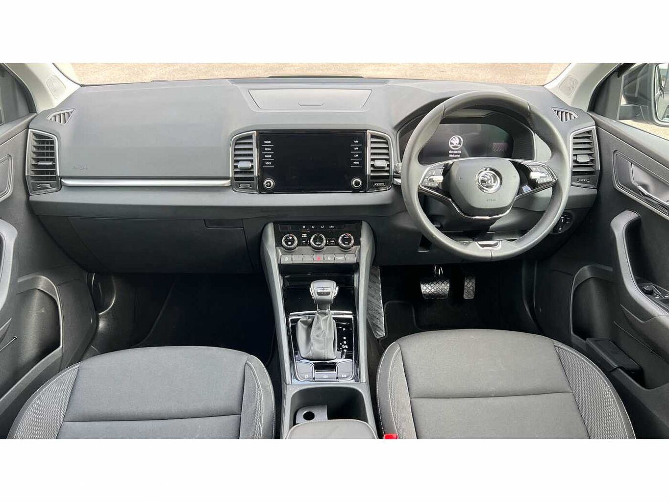 SKODA KAROQ 1.5 TSI SE Drive 5dr DSG