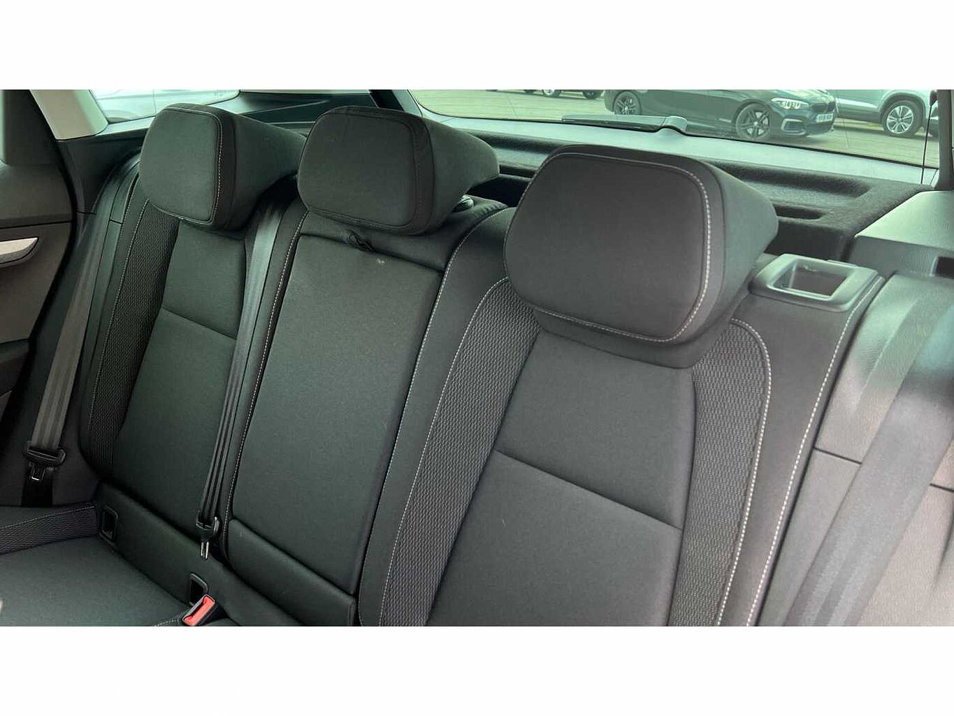SKODA KAROQ 1.5 TSI SE Drive 5dr DSG