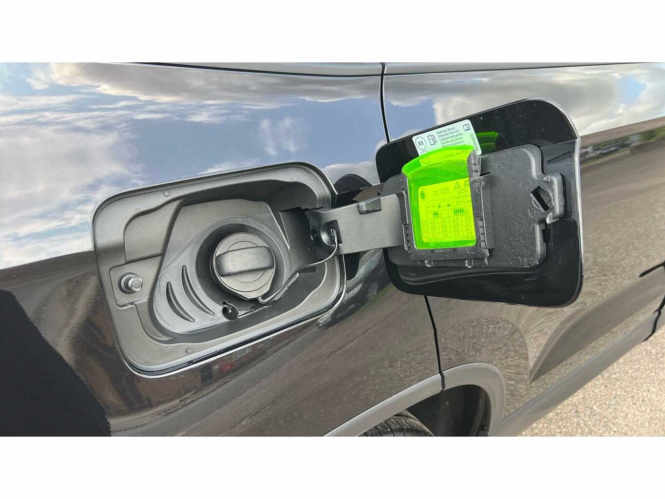 SKODA KAROQ 1.5 TSI SE Drive 5dr DSG