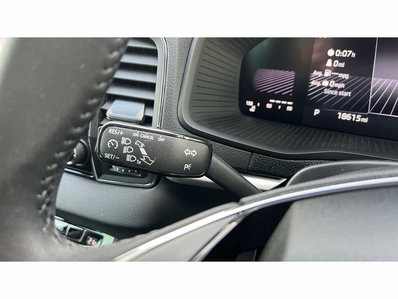 SKODA KAROQ 1.5 TSI SE Drive 5dr DSG
