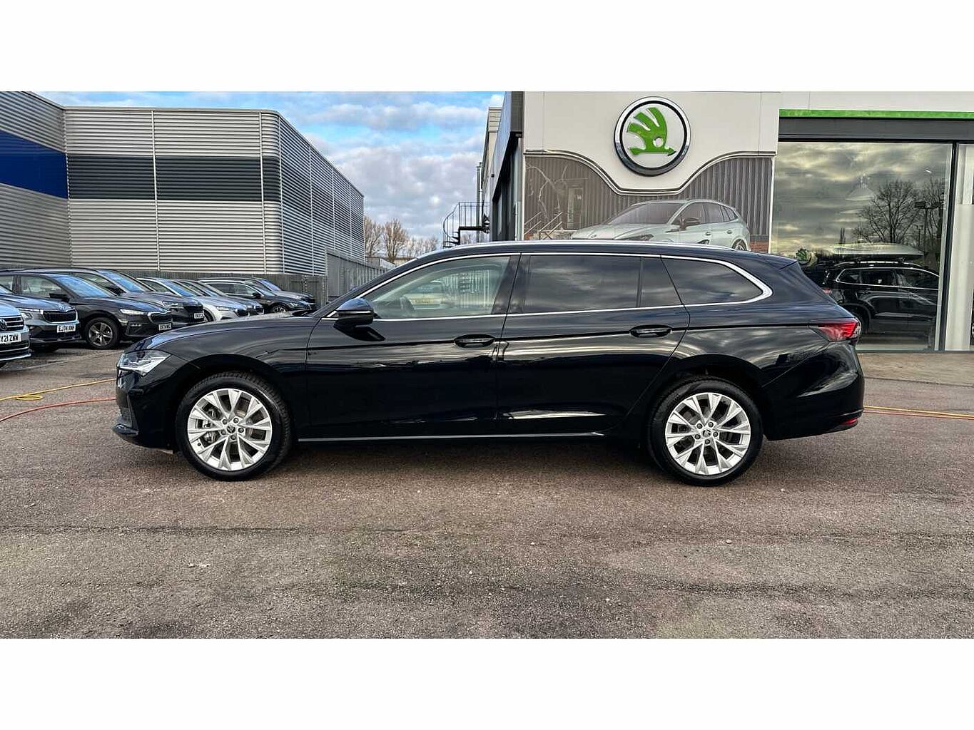SKODA SUPERB ŠKODA  Diesel Estate 2.0 TDI SE L 5dr DSG