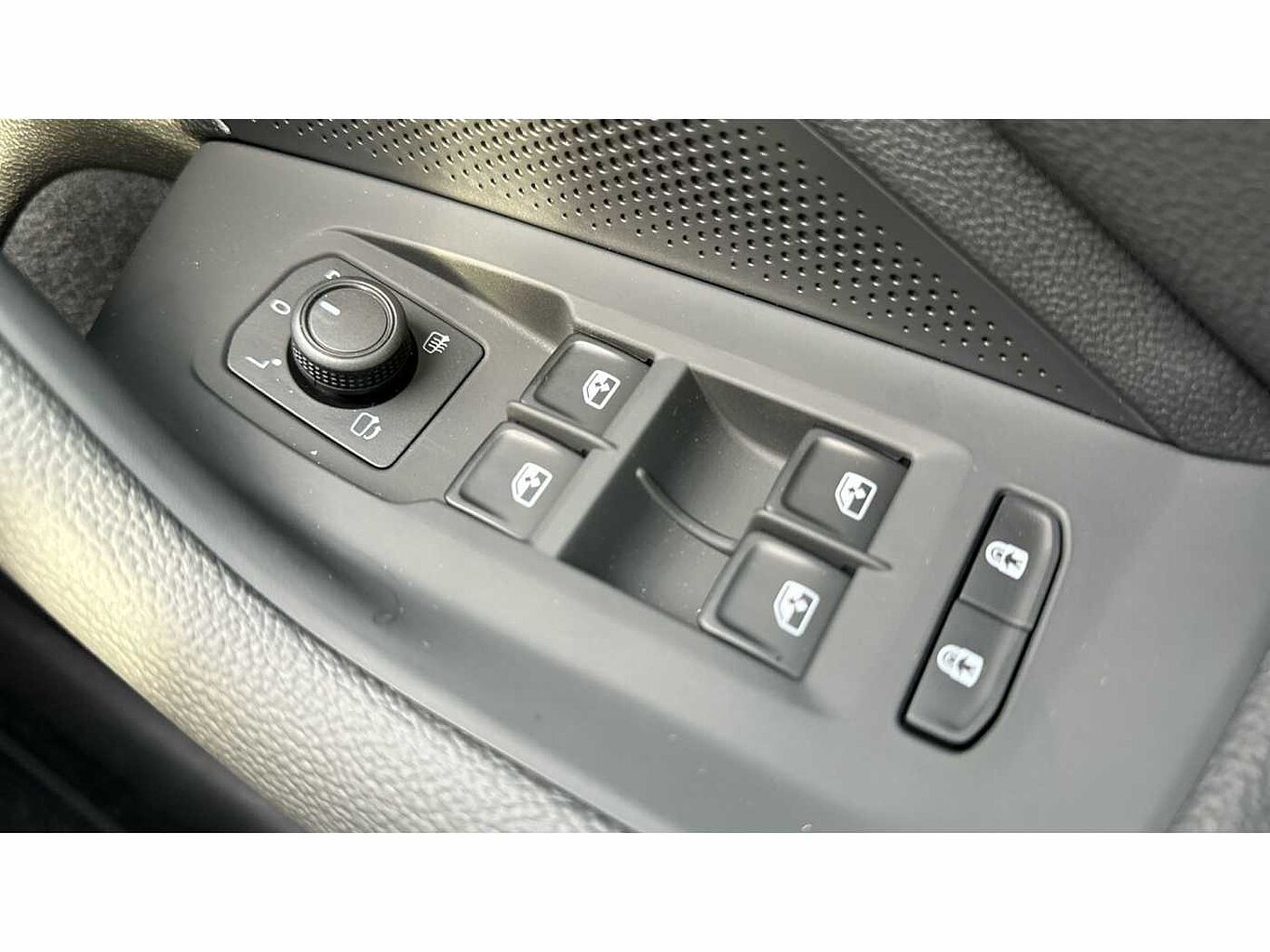 SKODA SUPERB ŠKODA  Diesel Estate 2.0 TDI SE L 5dr DSG