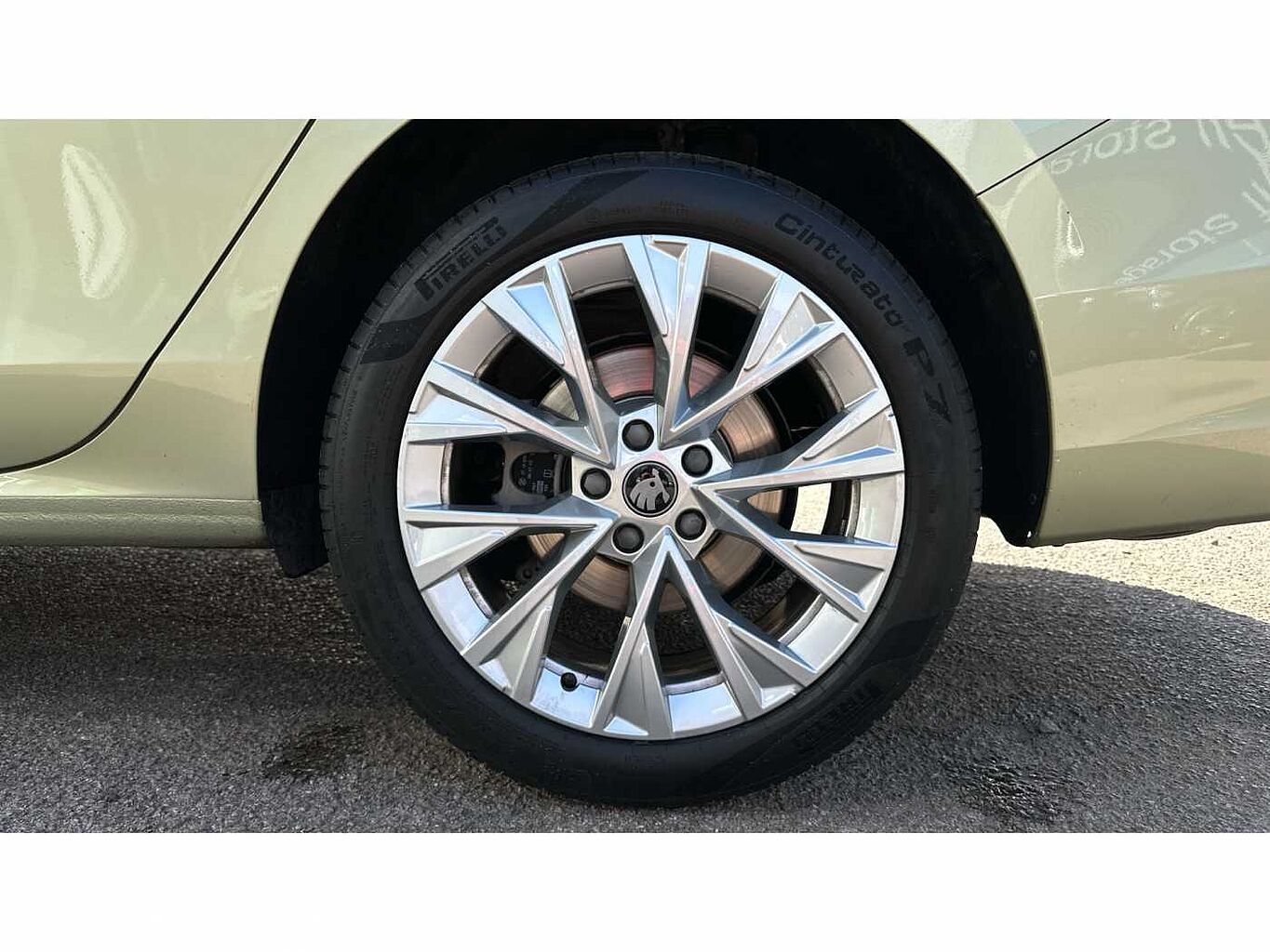 SKODA SUPERB ŠKODA  Estate 1.5 TSI e-TEC SE L 5dr DSG