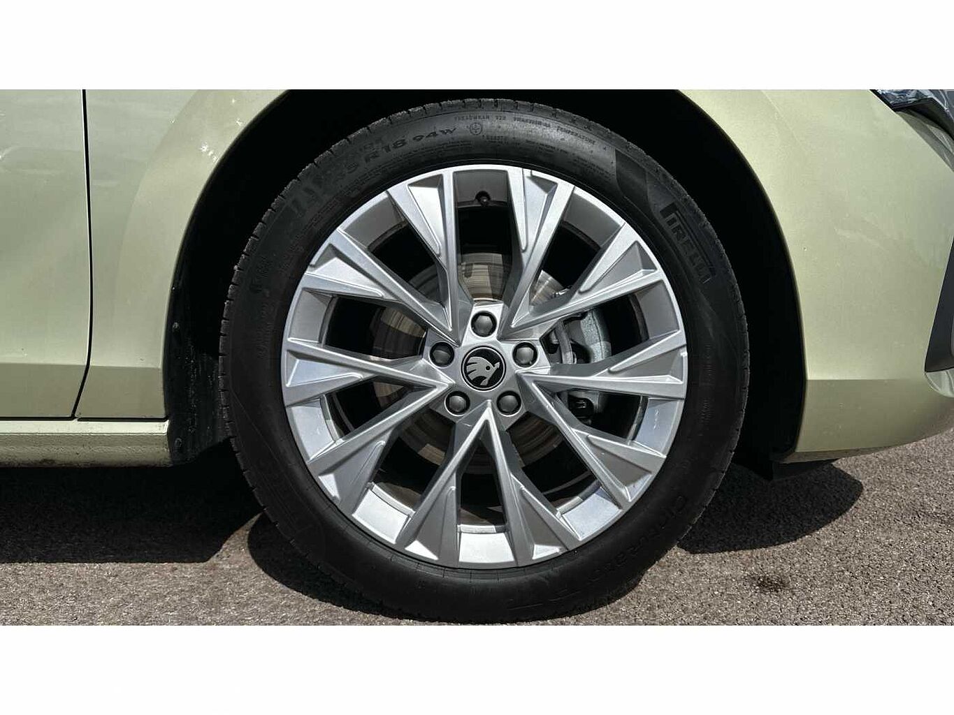 SKODA SUPERB ŠKODA  Estate 1.5 TSI e-TEC SE L 5dr DSG