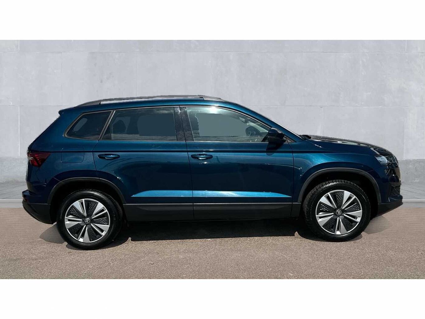 SKODA KAROQ 1.5 TSI SE Drive 5dr