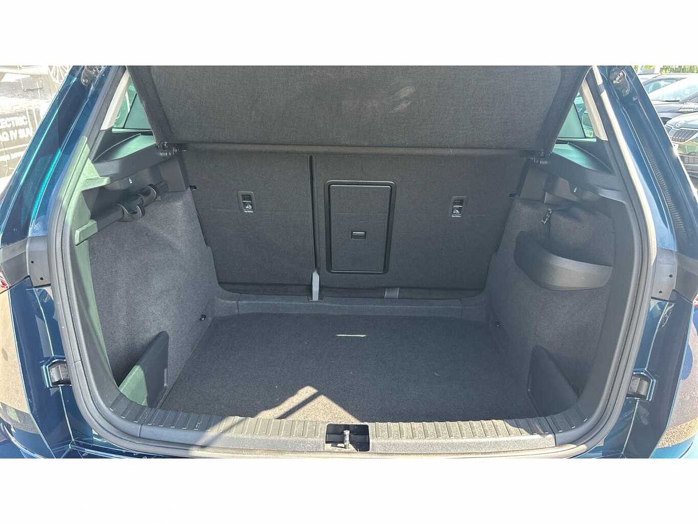 SKODA KAROQ 1.5 TSI SE Drive 5dr