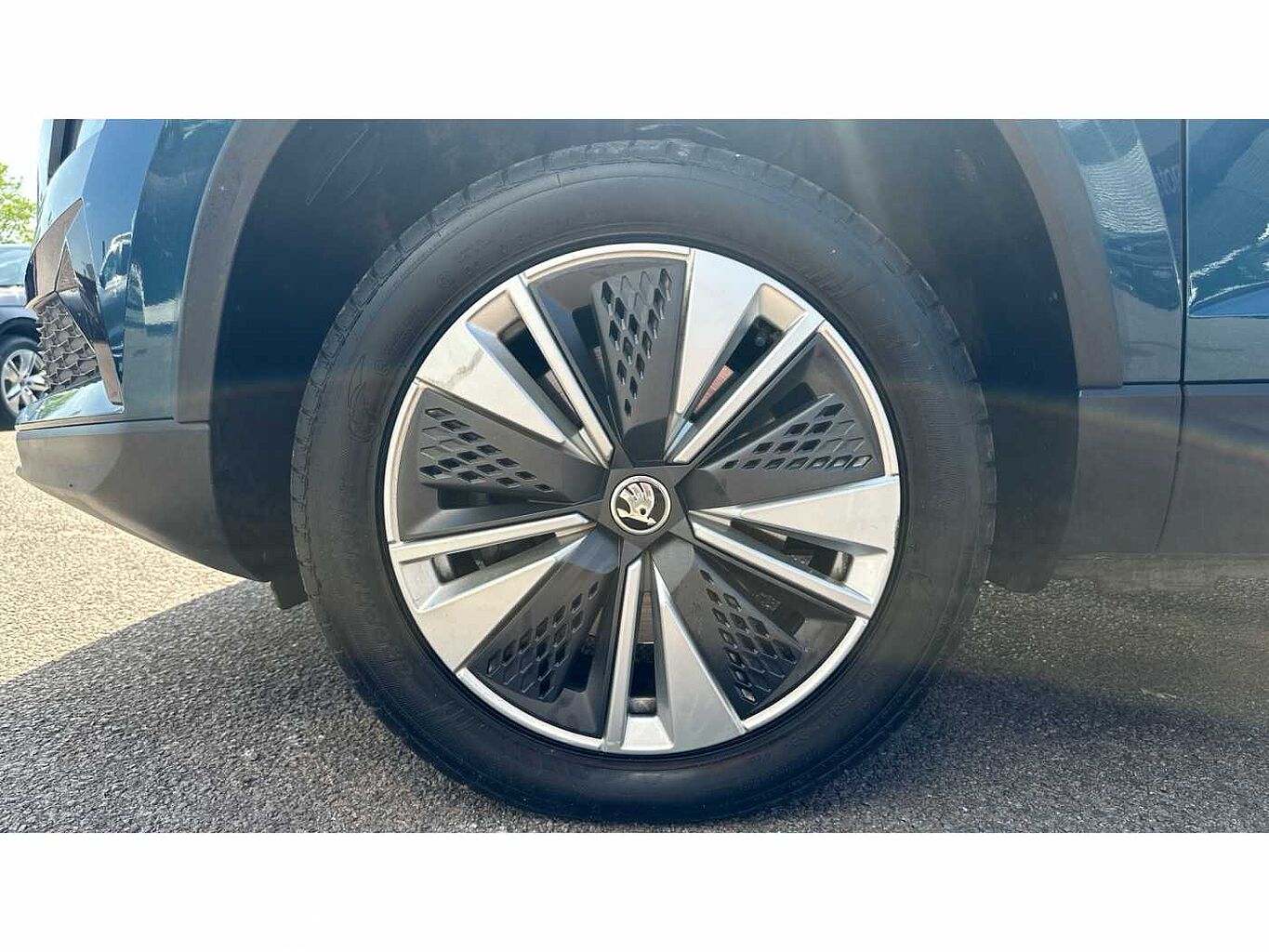 SKODA KAROQ 1.5 TSI SE Drive 5dr