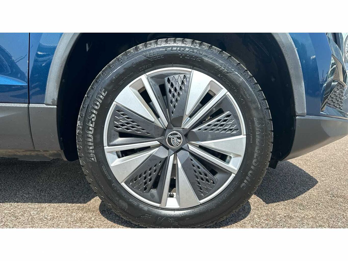 SKODA KAROQ 1.5 TSI SE Drive 5dr