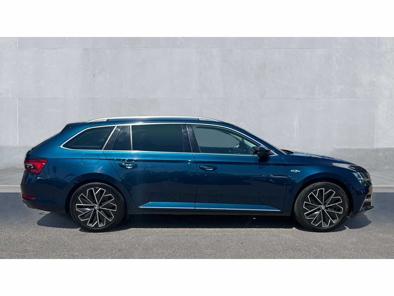 SKODA Superb 2.0 TDI SCR (200ps) Laurin & Klement DSG