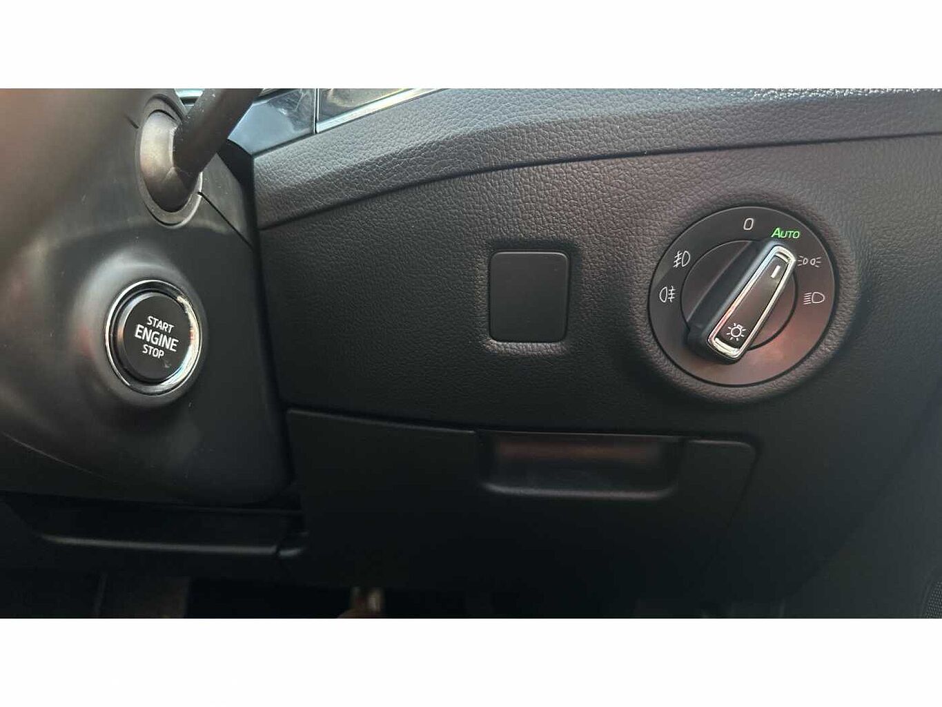 SKODA Superb 2.0 TDI SCR (200ps) Laurin & Klement DSG