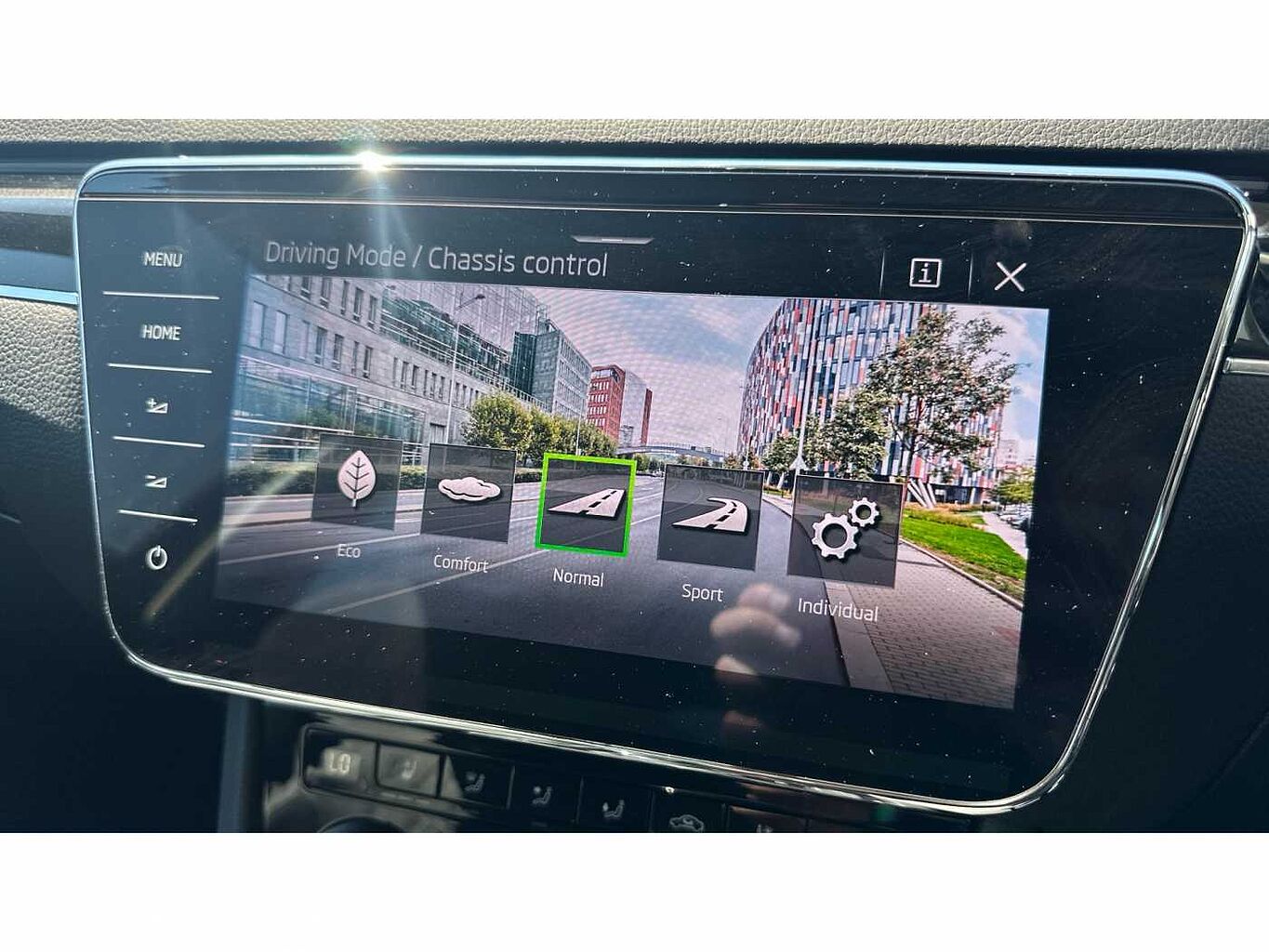 SKODA Superb 2.0 TDI SCR (200ps) Laurin & Klement DSG