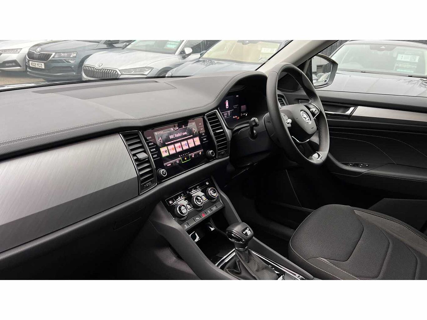 SKODA KODIAQ ŠKODA  Estate 1.5 TSI SE Drive 5dr DSG [7 Seat]