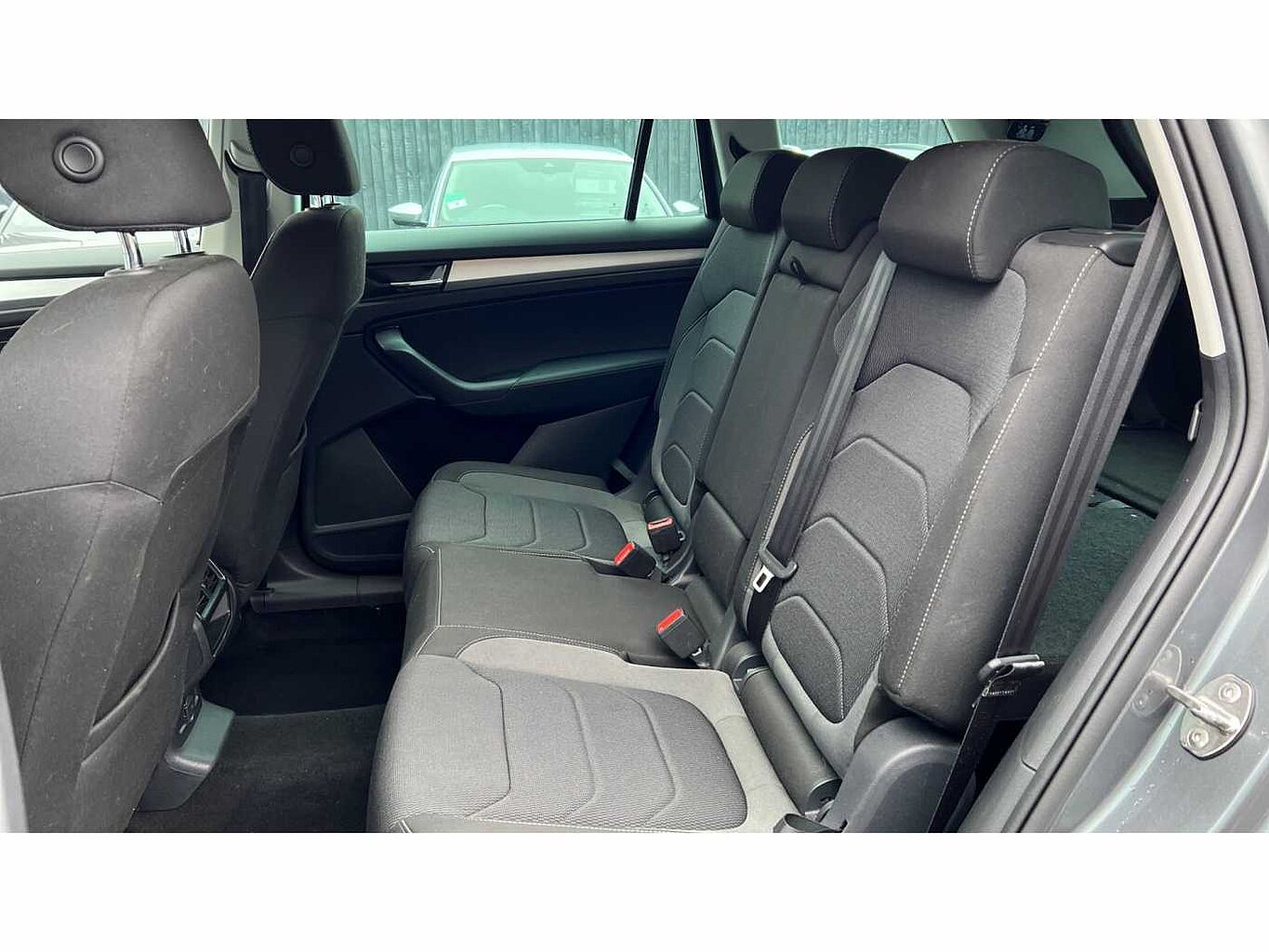 SKODA KODIAQ ŠKODA  Estate 1.5 TSI SE Drive 5dr DSG [7 Seat]