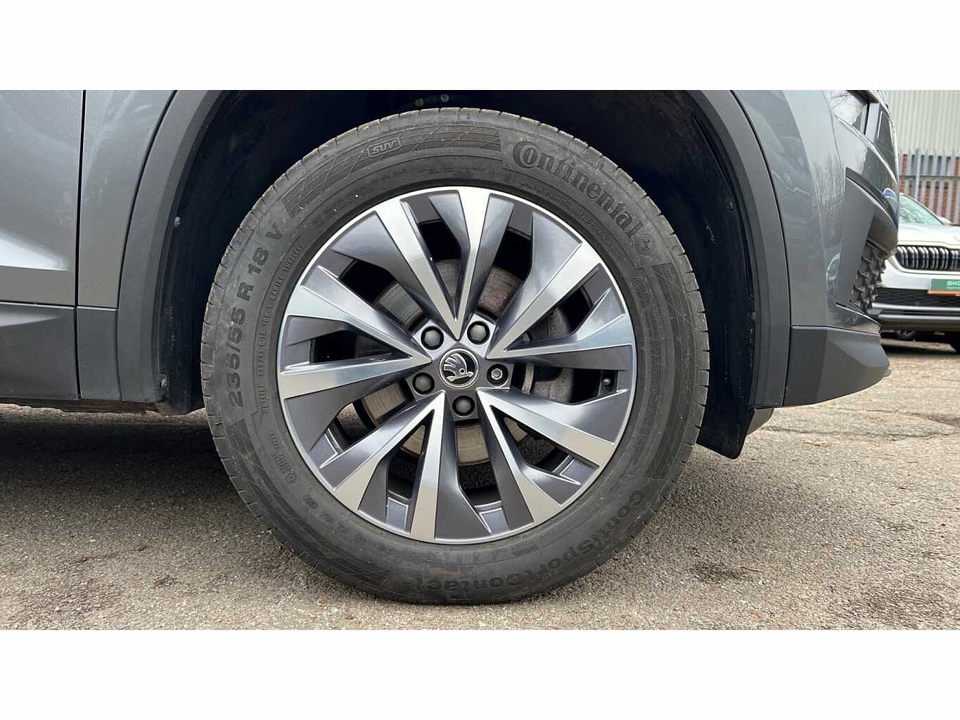 SKODA KODIAQ ŠKODA  Estate 1.5 TSI SE Drive 5dr DSG [7 Seat]