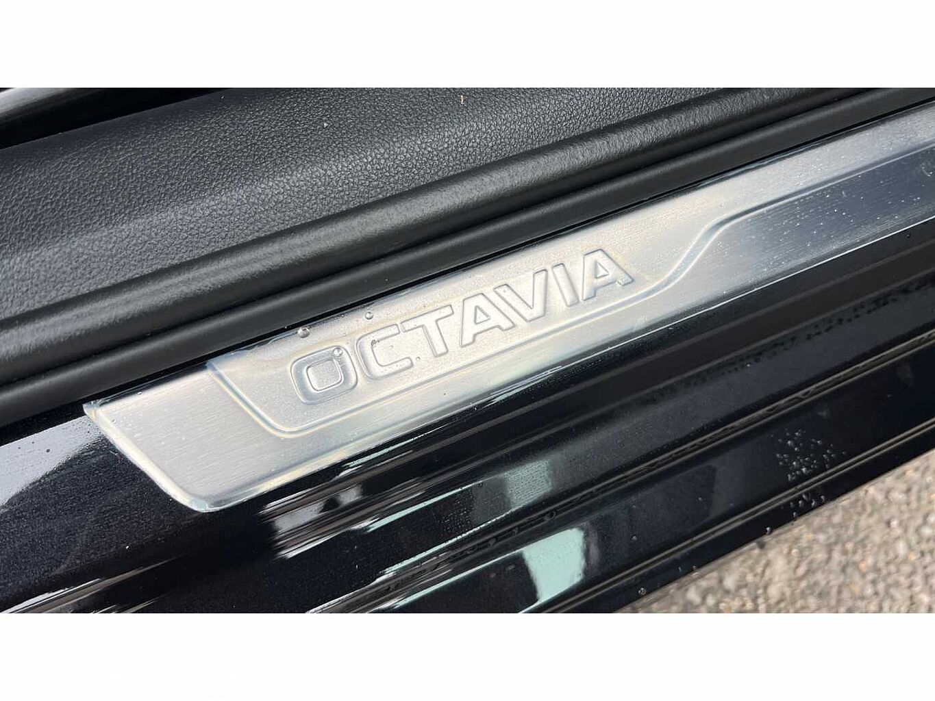 SKODA OCTAVIA 1.5 TSI 150 SE L 5dr